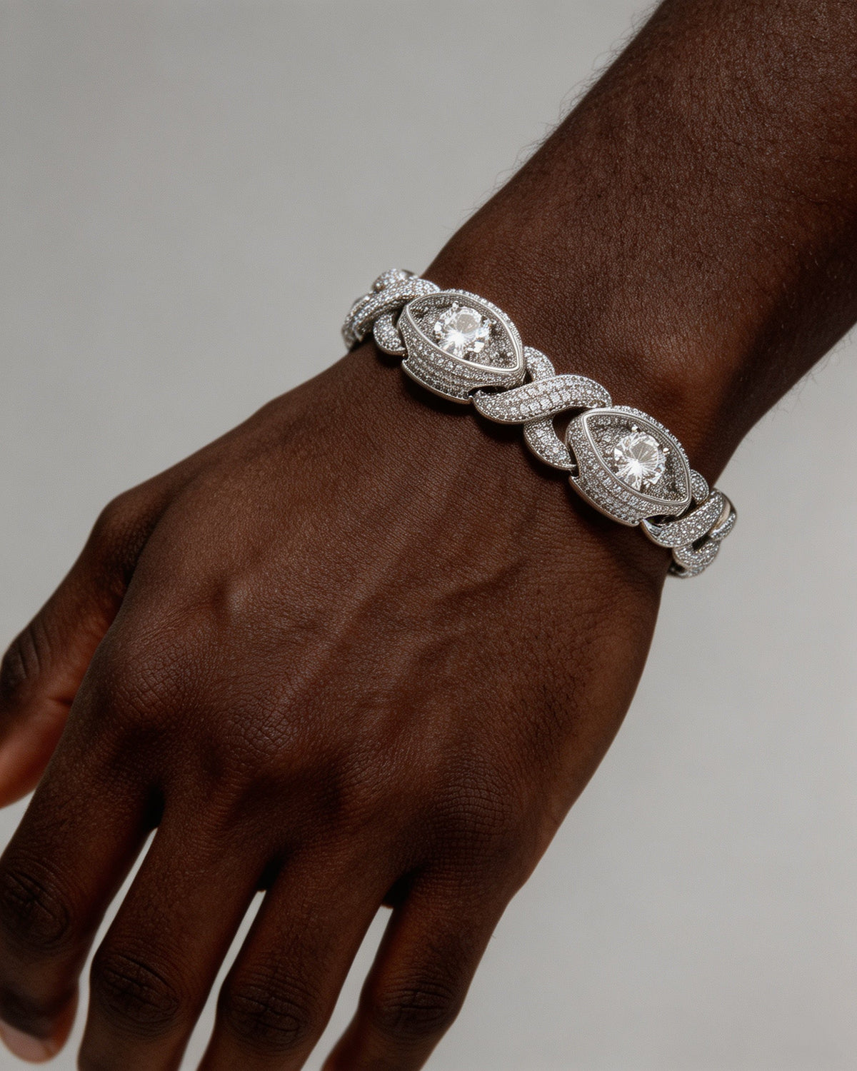 Cuba Eye Cuban Link Bracelet 15mm — Marquise Oval Link Iced Out Moissanite Gold Plated Chain for Men White Gold - KRWN Fine Jewelry