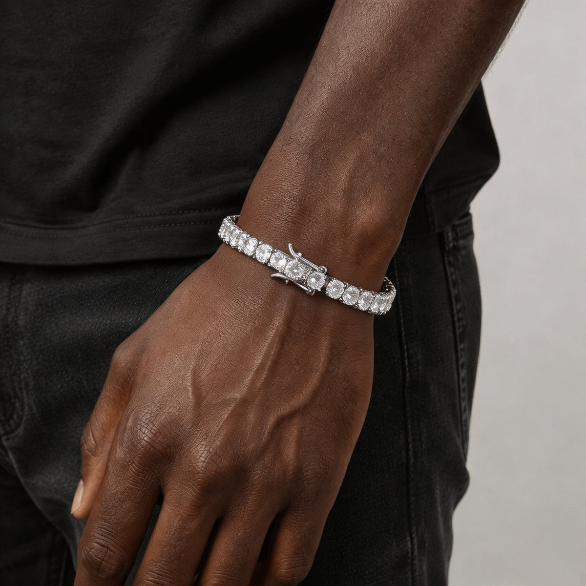 Iced Out Tennis Chain Bracelet – 2/3/4mm Pave-Set Moissanite Hip Hop Bracelet for Men & Women | GRA Certified White Gold( Width: 2mm) - KRWN Fine Jewelry
